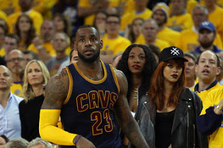 Rihanna LeBron James Tweet